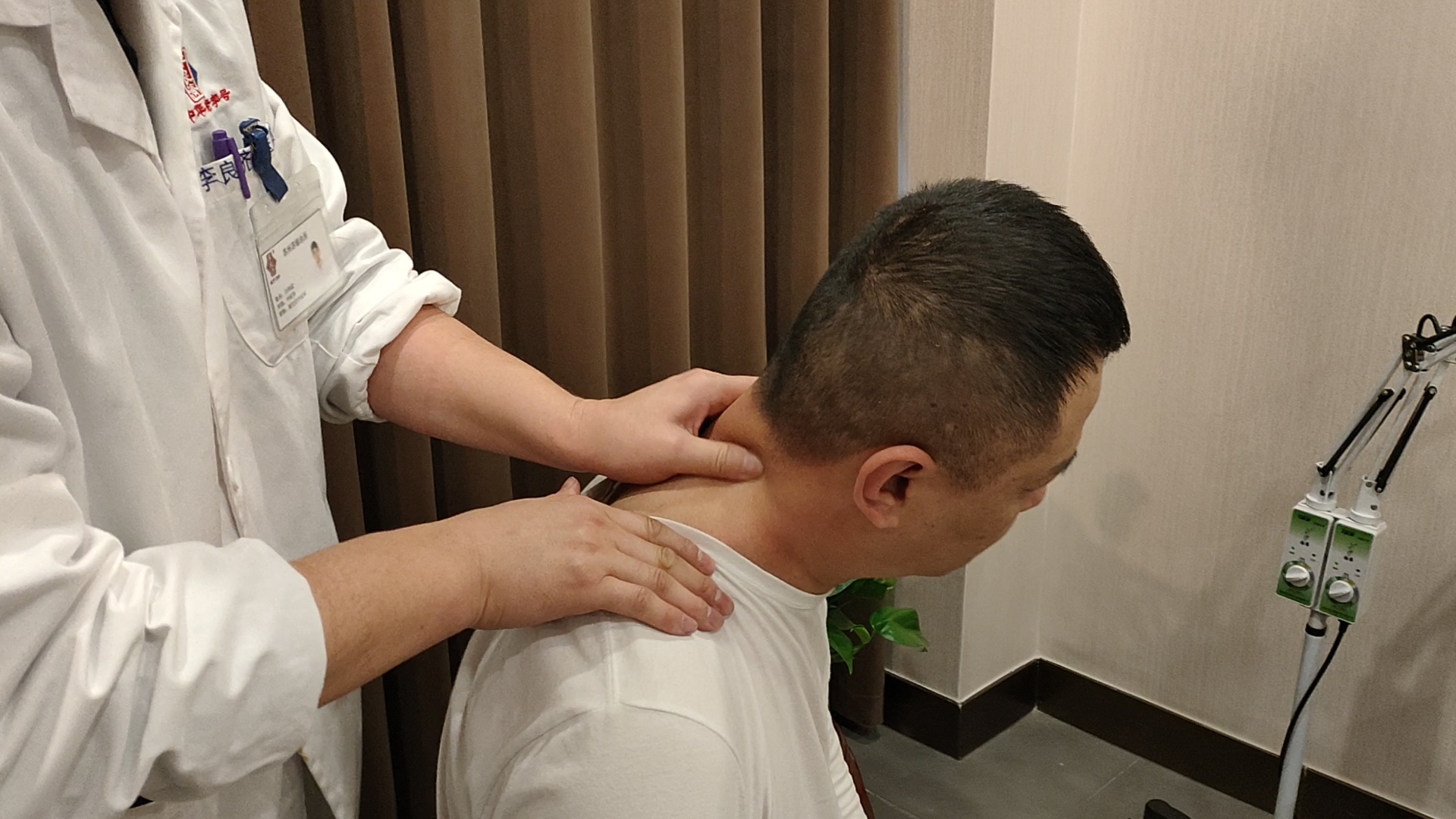 傳統中醫推拿3.jpg